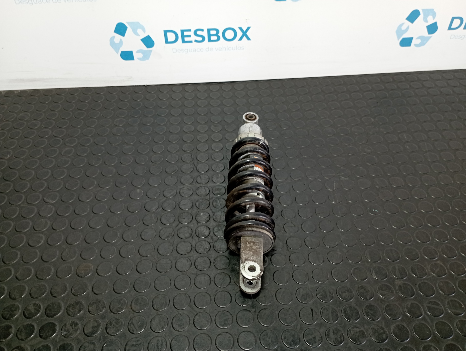 AMORTIGUADOR TRASERO SUZUKI SFV650 - vista 3