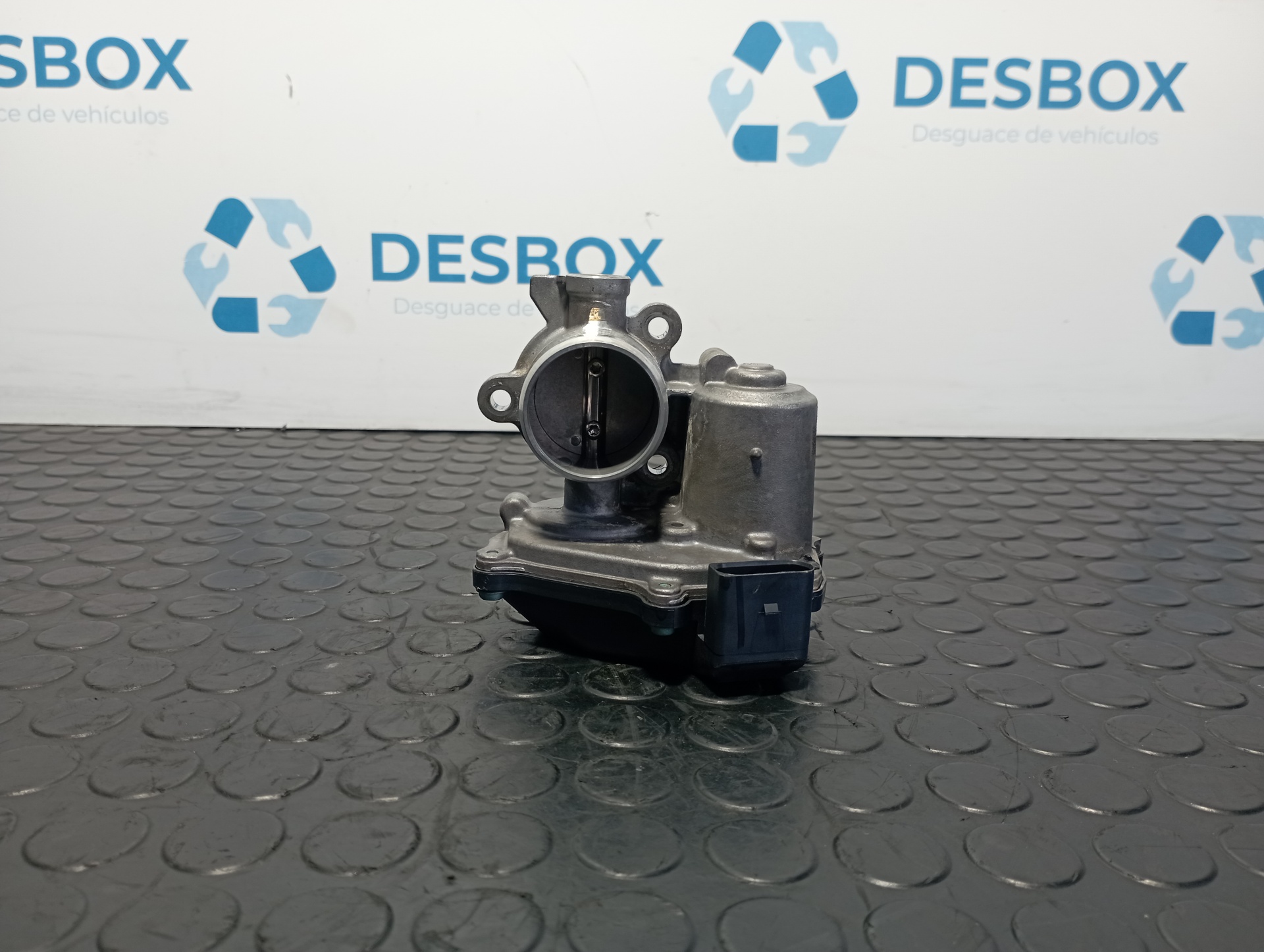 CAJA MARIPOSA AUDI A4 BERLINA (8W2)