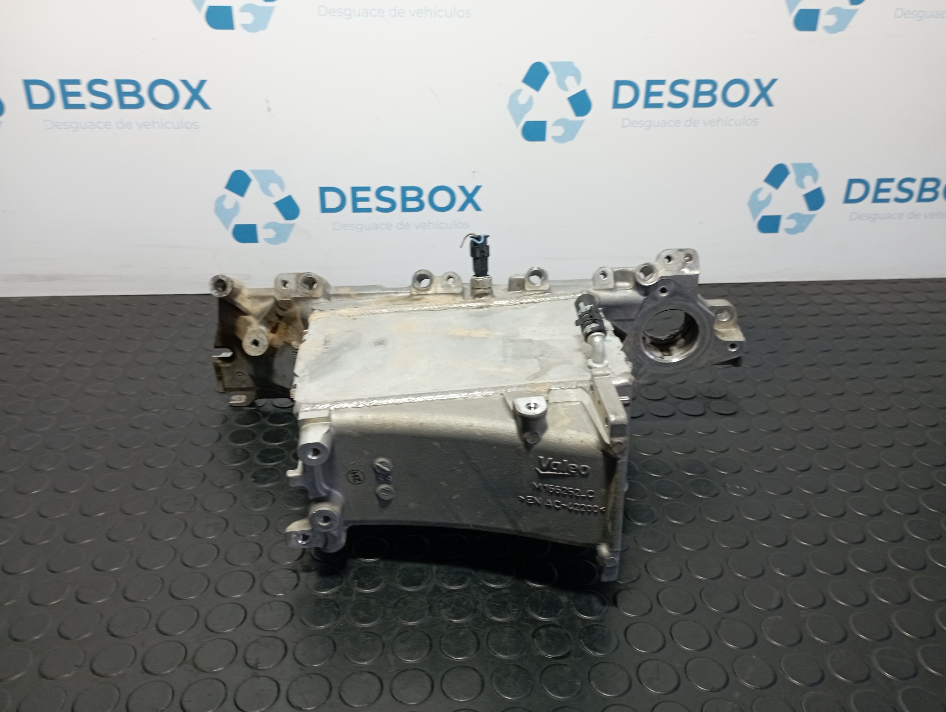 COLECTOR ADMISION AUDI A4 BERLINA (8W2) - vista 5