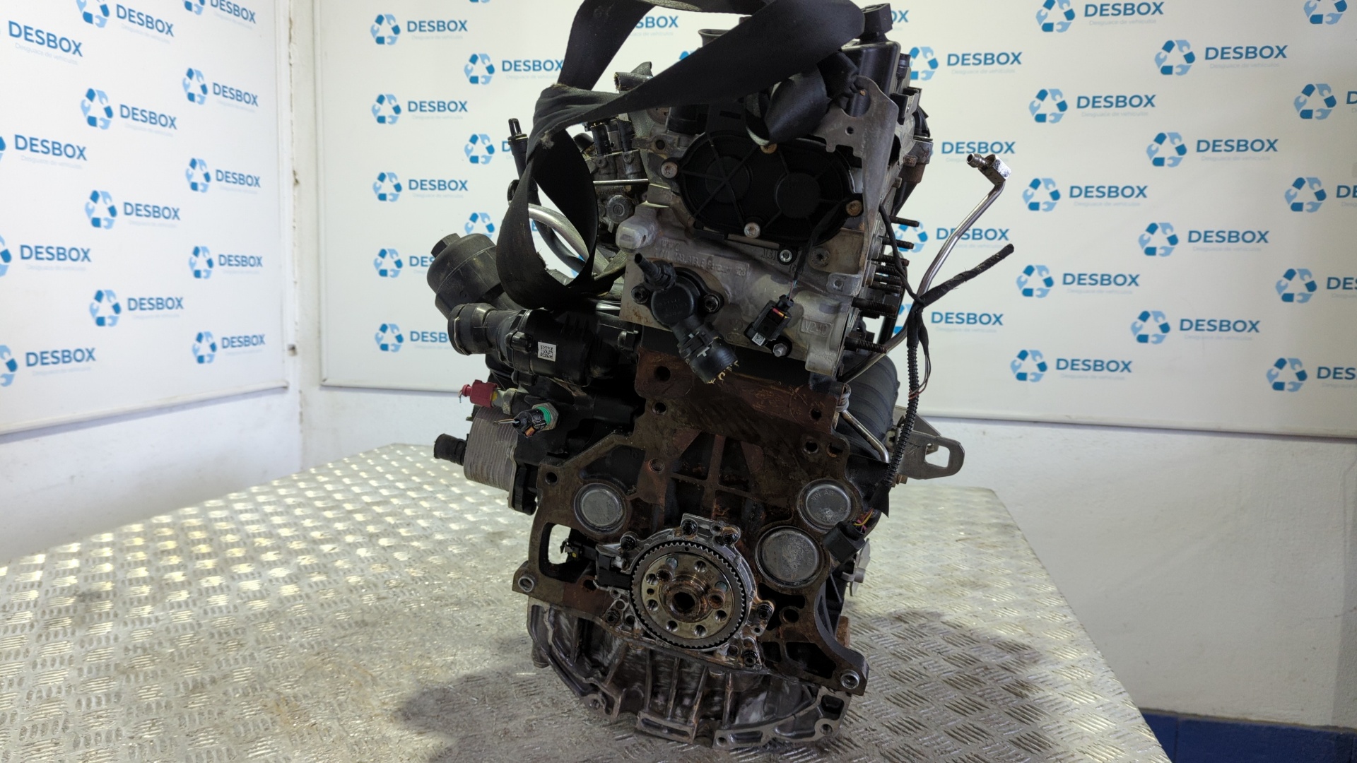 MOTOR AUDI A4 BERLINA (8W2) - vista 2