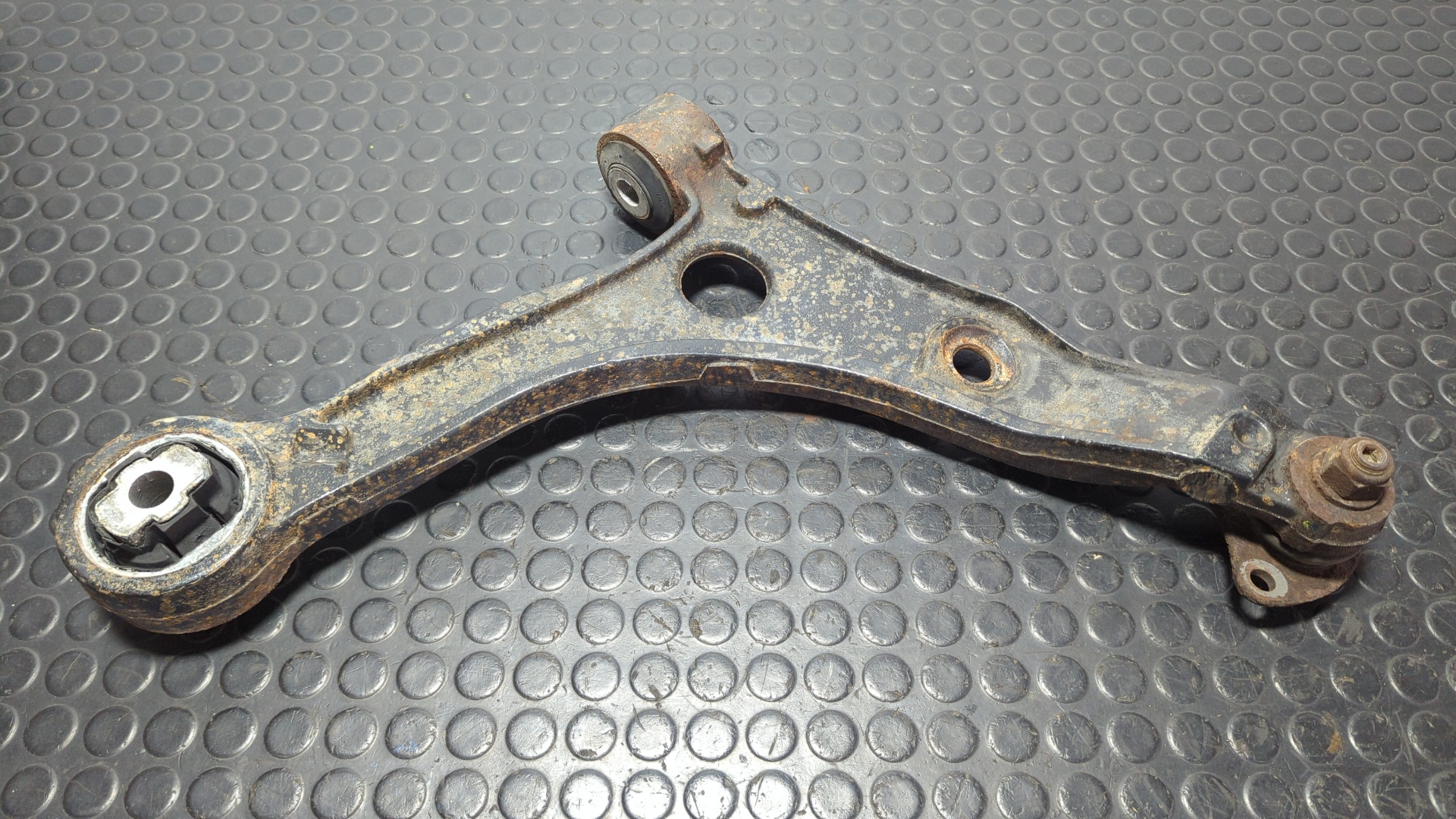 BRAZO IZQUIERDO INFERIOR DELANTERO PEUGEOT BOXER CAJA CERR. TECHO ELEVADO (BAT.3450)(335)(2007 =>) - vista 2