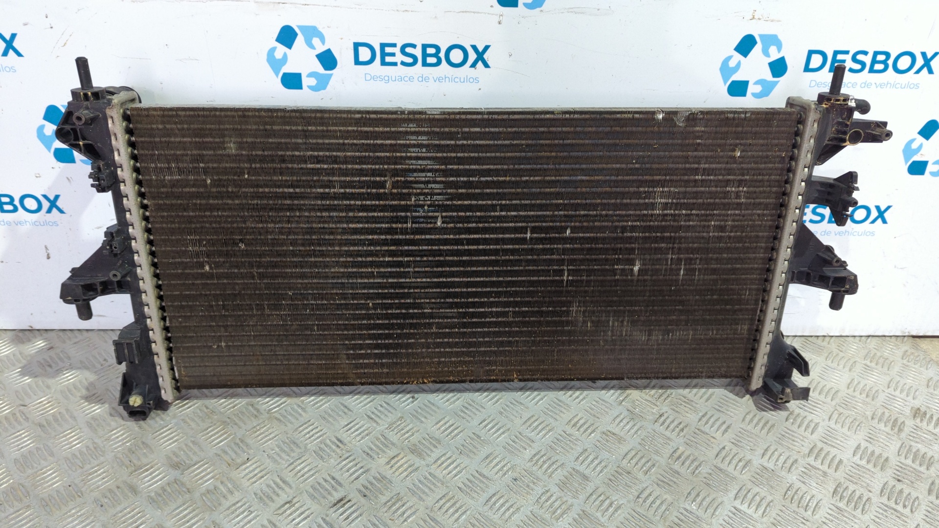 RADIADOR AGUA PEUGEOT BOXER CAJA CERR. TECHO ELEVADO (BAT.3450)(335)(2007 =>) - vista 4