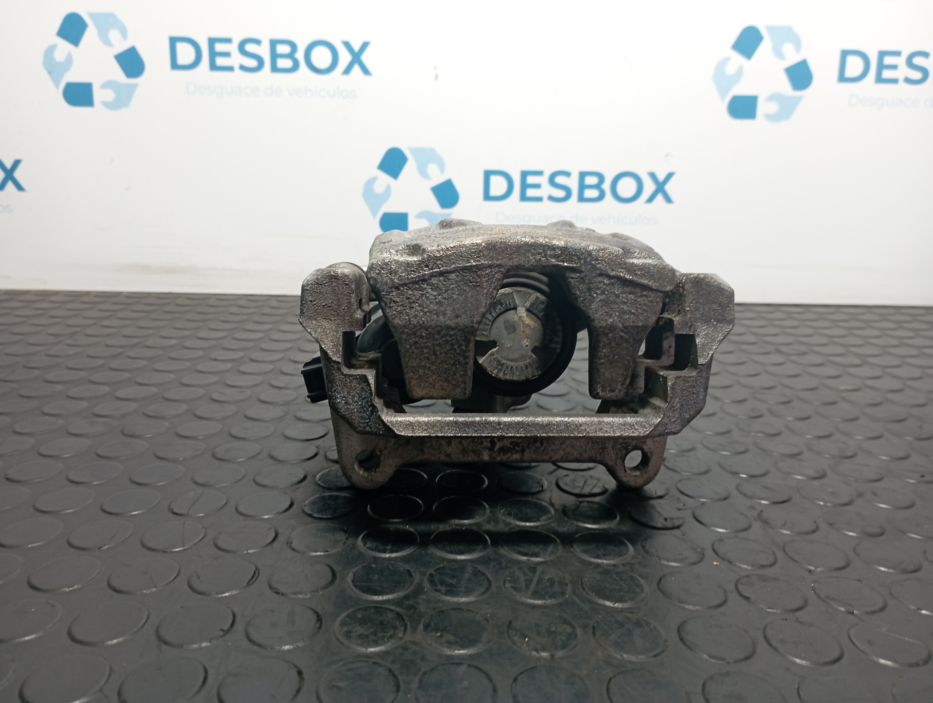 PINZA DE FRENO TRASERA DERECHA AUDI A4 BERLINA (8W2) - vista 2