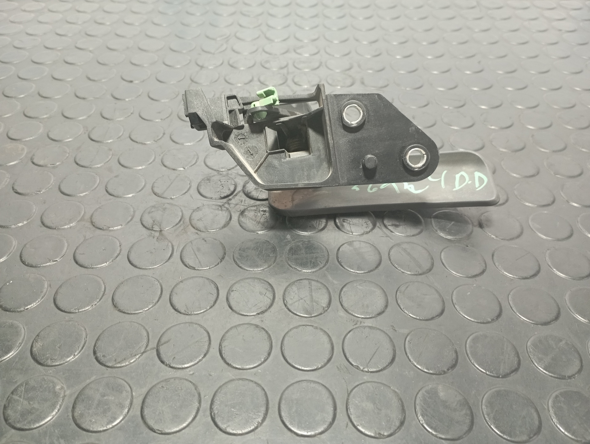 MANETA INTERIOR DELANTERA DERECHA PEUGEOT BOXER CAJA CERR. TECHO ELEVADO (BAT.3450)(335)(2007 =>) - vista 3