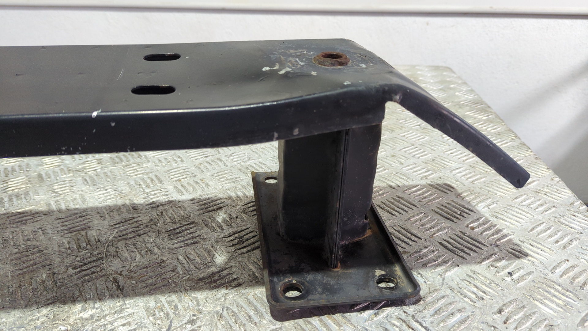 REFUERZO PARAGOLPES DELANTERO PEUGEOT BOXER CAJA CERR. TECHO ELEVADO (BAT.3450)(335)(2007 =>) - vista 3