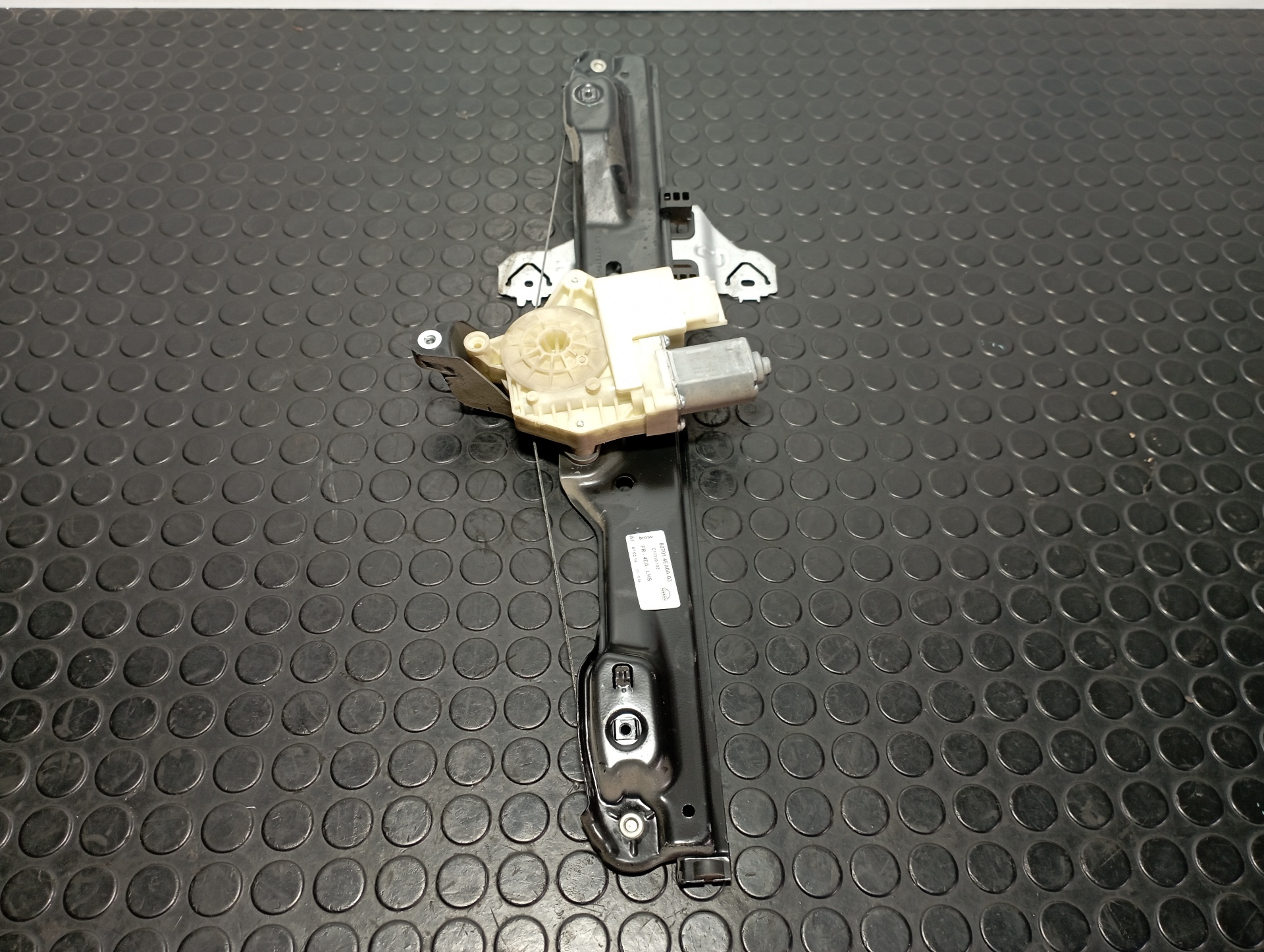 ELEVALUNAS DELANTERO IZQUIERDO NISSAN QASHQAI (J11)