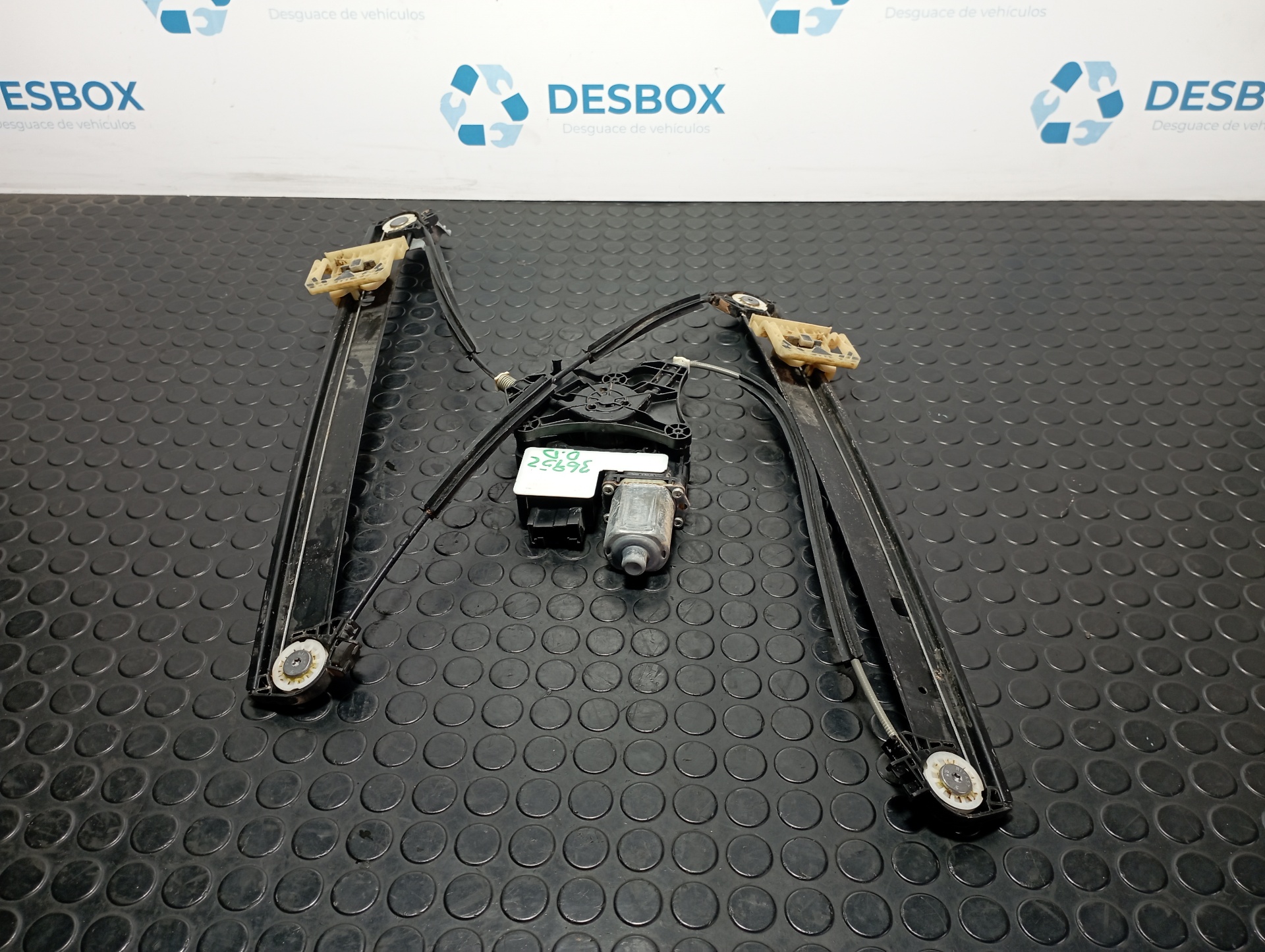 ELEVALUNAS DELANTERO DERECHO VOLKSWAGEN T-CROSS (D31) - vista 4