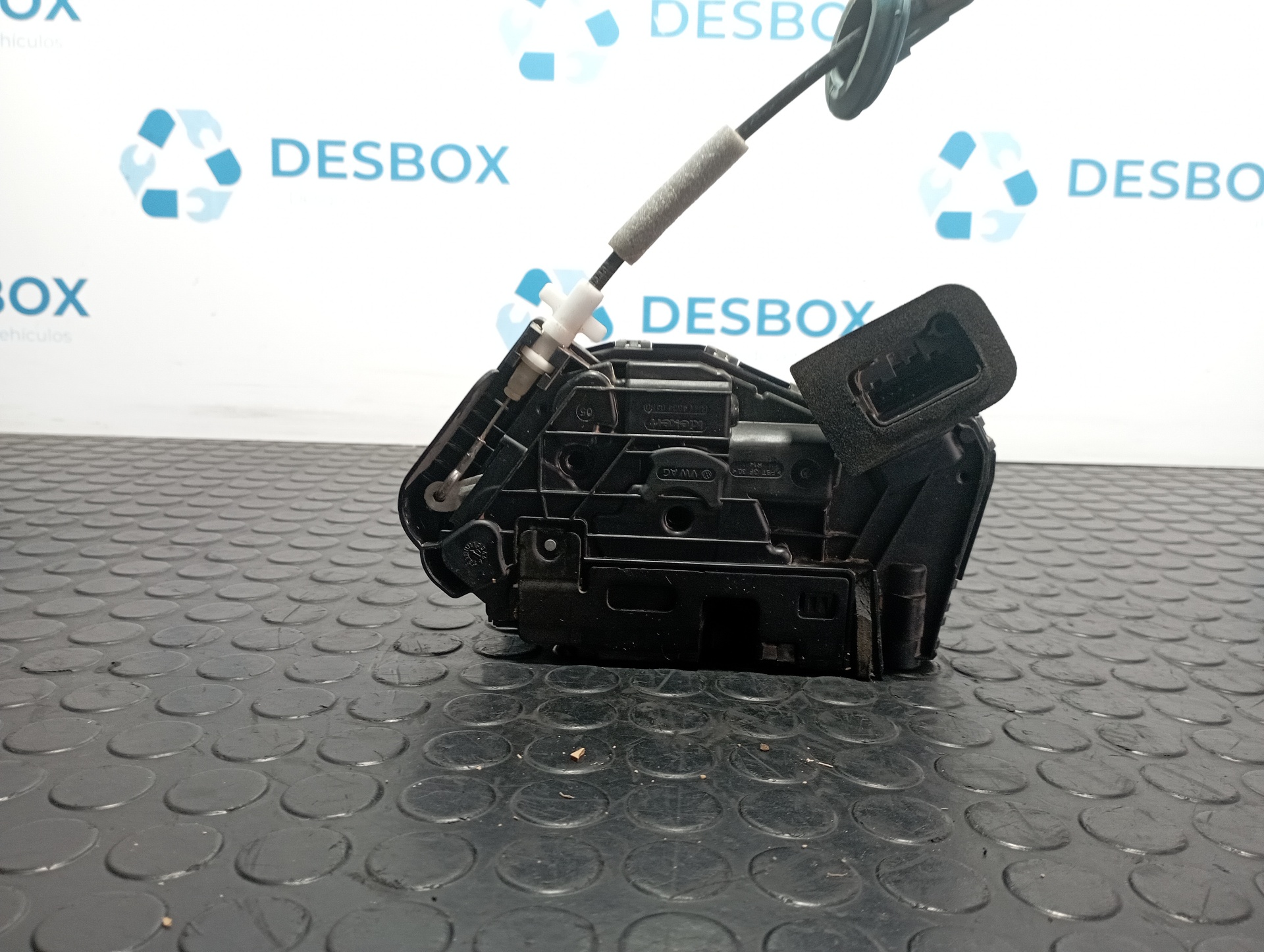 CERRADURA PUERTA DELANTERA DERECHA VOLKSWAGEN T-CROSS (D31) - vista 3