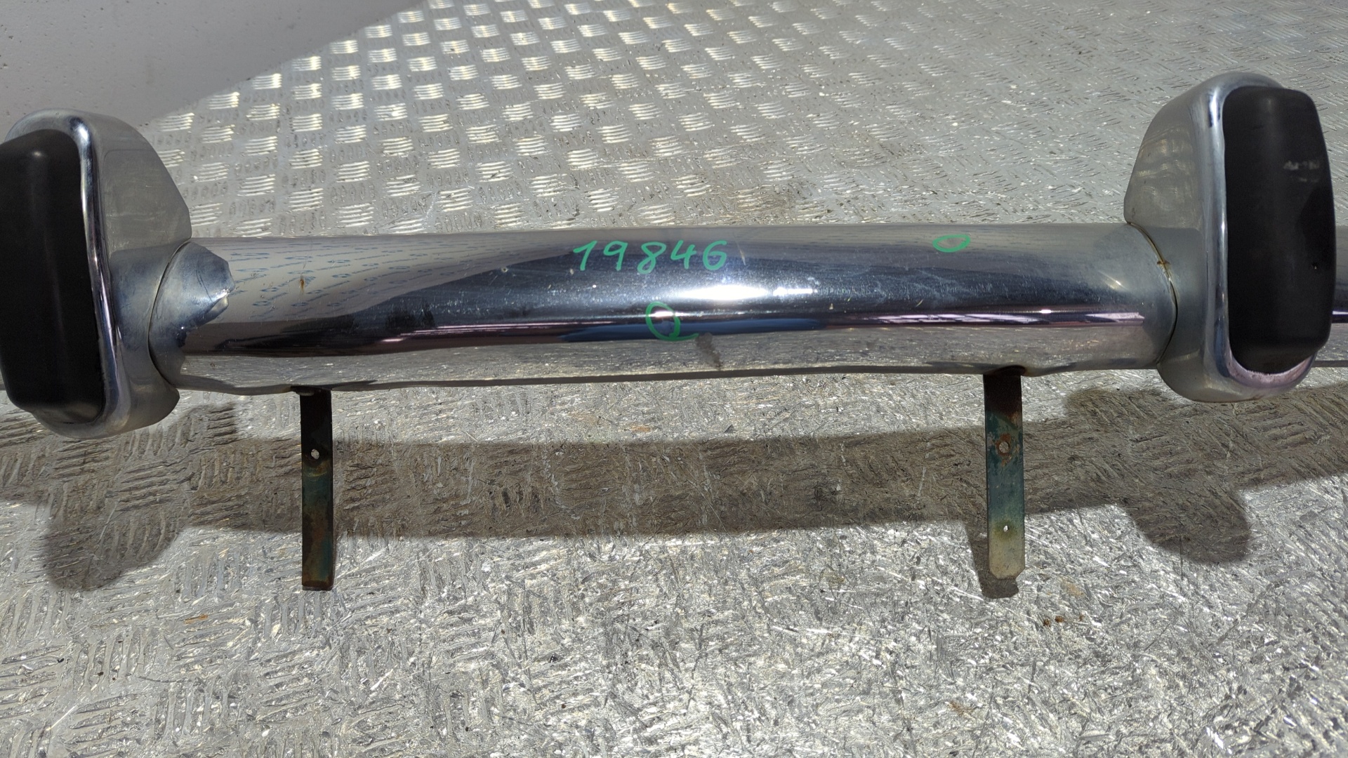 PARAGOLPES DELANTERO SEAT 600 - vista 6