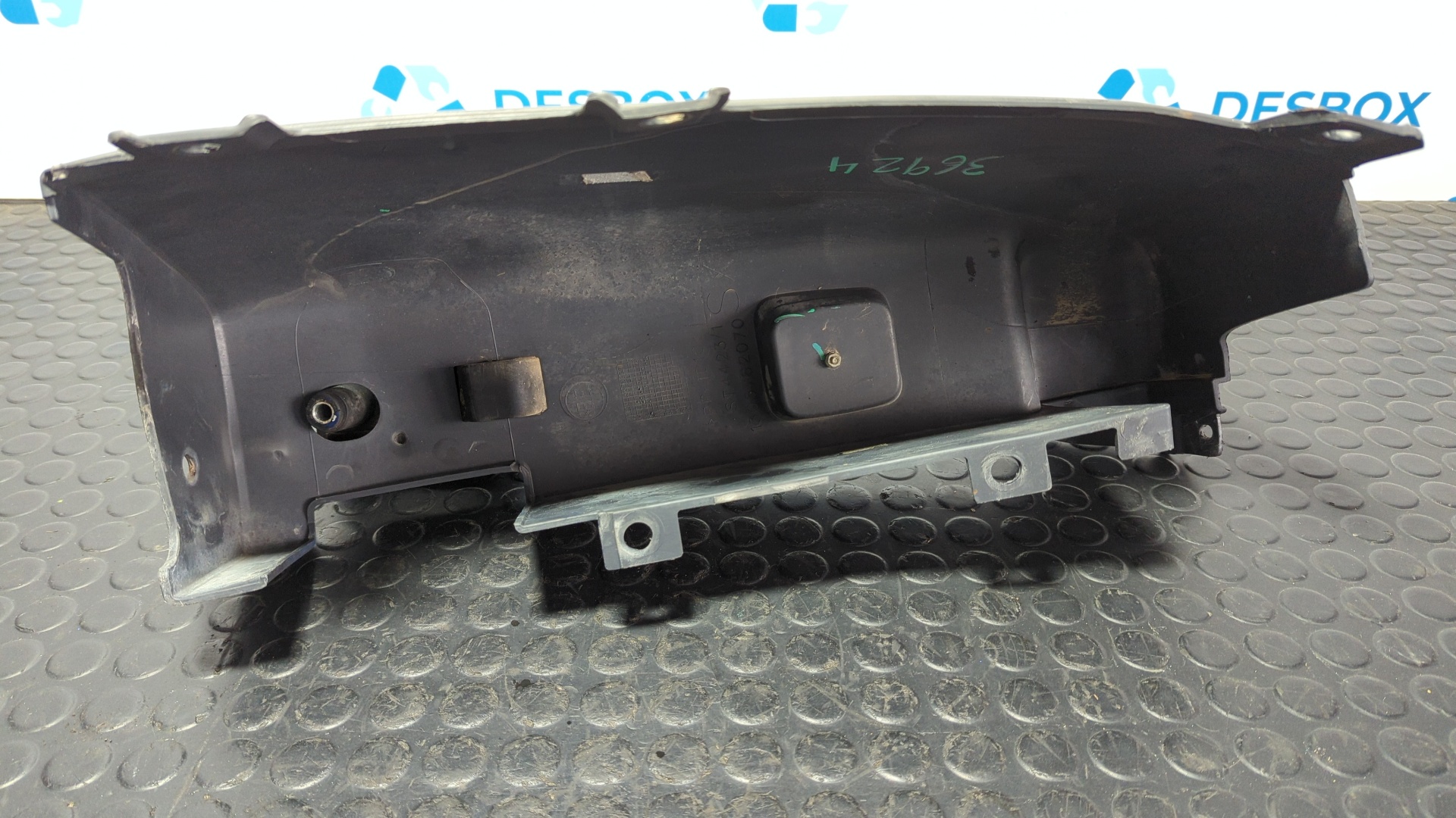 PUNTERA PARAGOLPES TRASERA IZQUIERDA PEUGEOT BOXER CAJA CERR. TECHO ELEVADO (BAT.3450)(335)(2007 =>) - vista 2