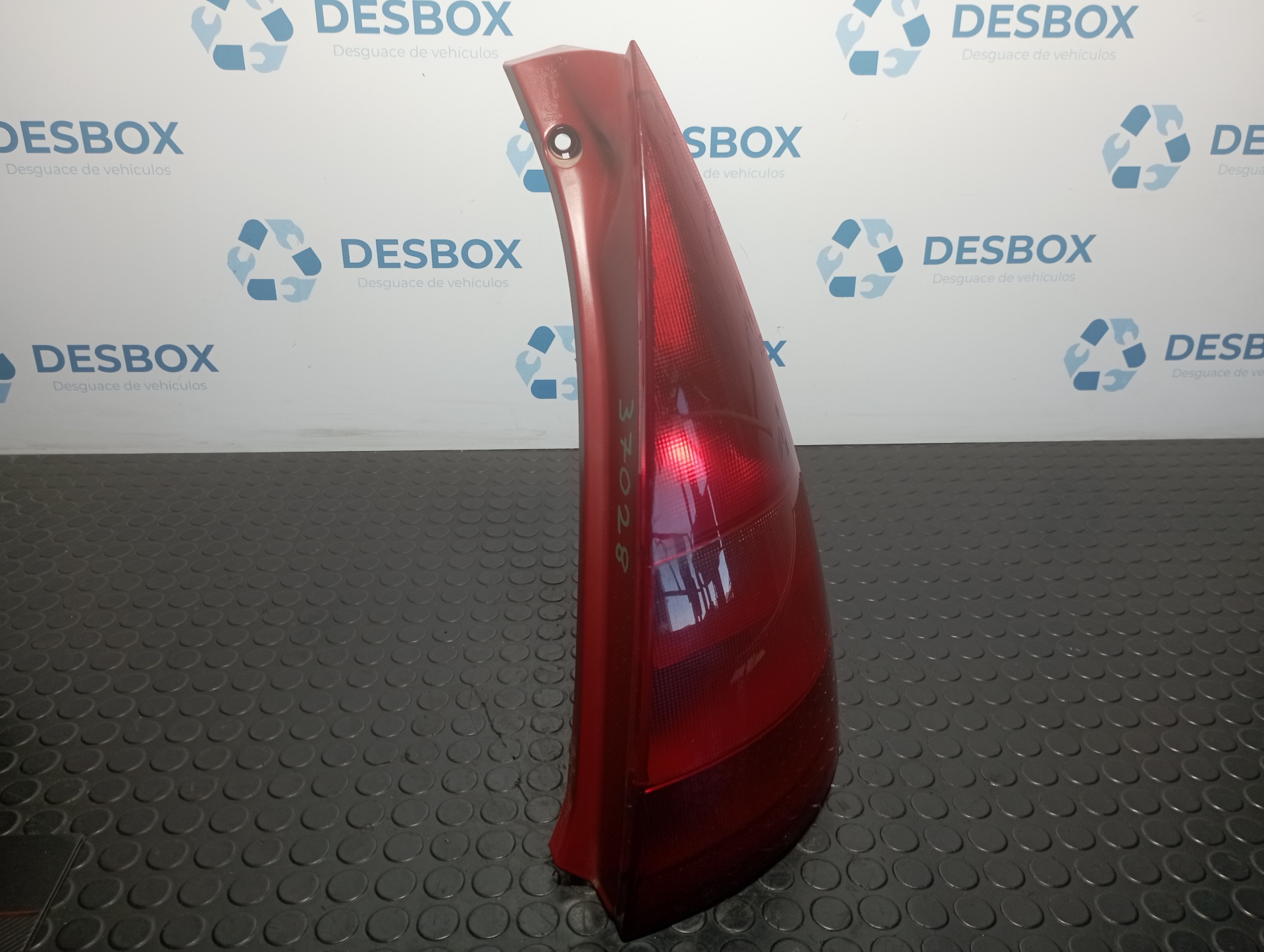 PILOTO TRASERO DERECHO CITROEN C3 - vista 3