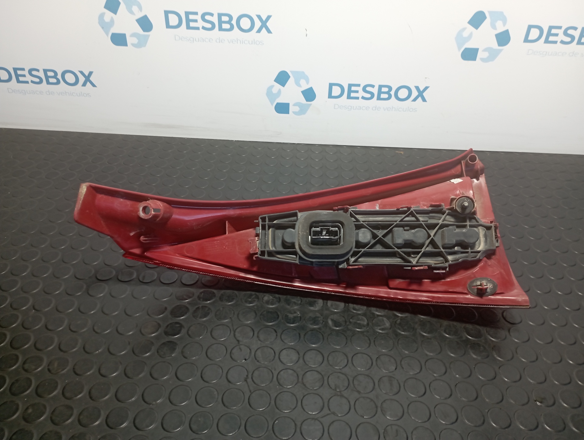 PILOTO TRASERO DERECHO CITROEN C3 - vista 2