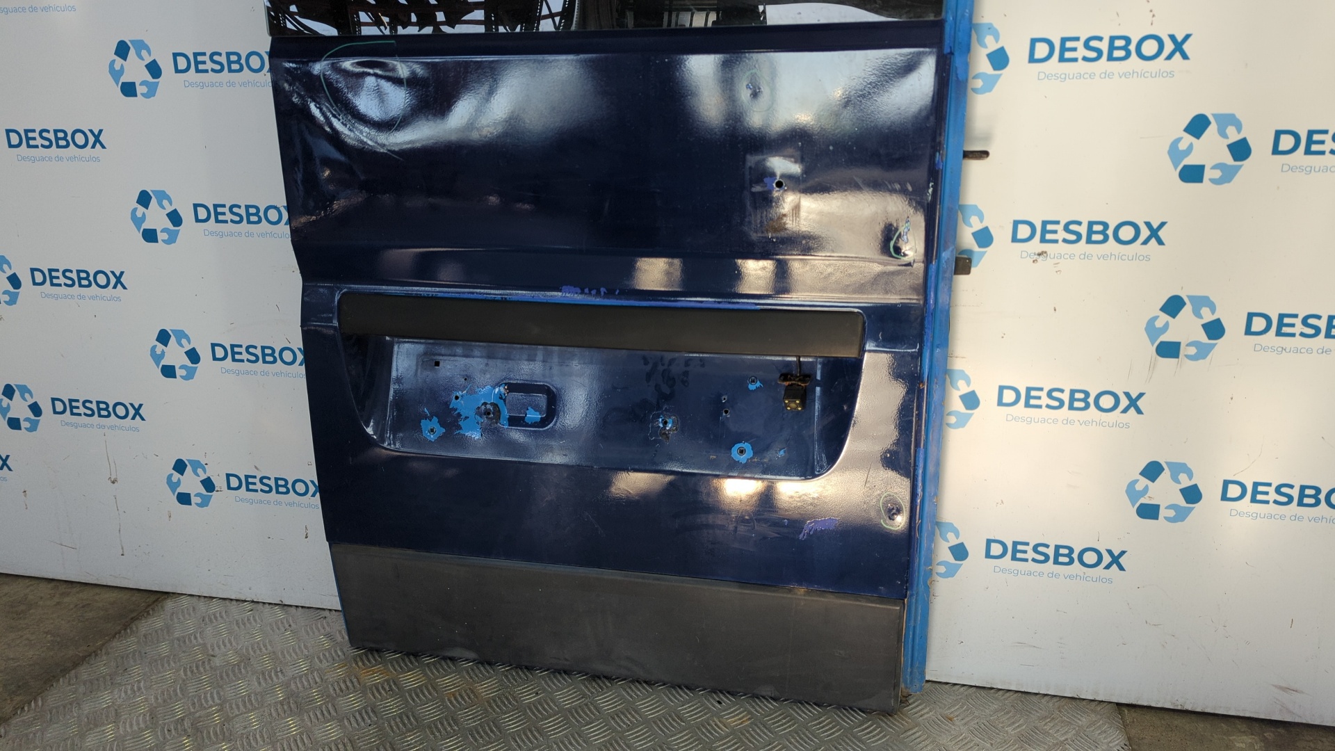 PORTON TRASERO IZQUIERDO PEUGEOT BOXER CAJA CERR. TECHO ELEVADO (BAT.3450)(335)(2007 =>) - vista 2