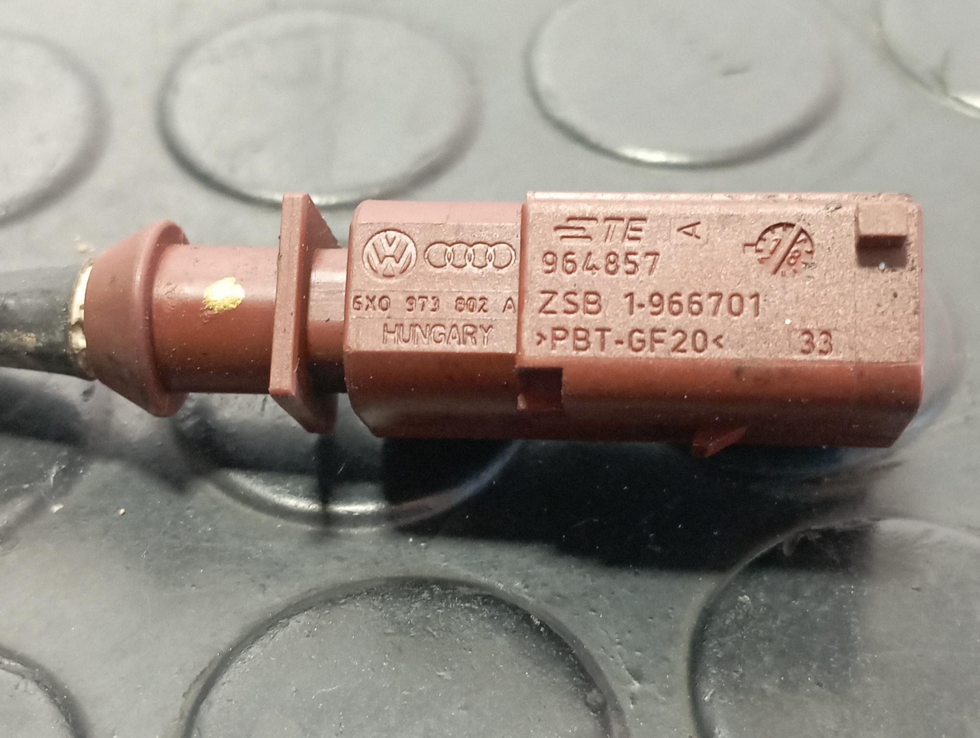 SENSOR AUDI A4 BERLINA (8W2) - vista 3