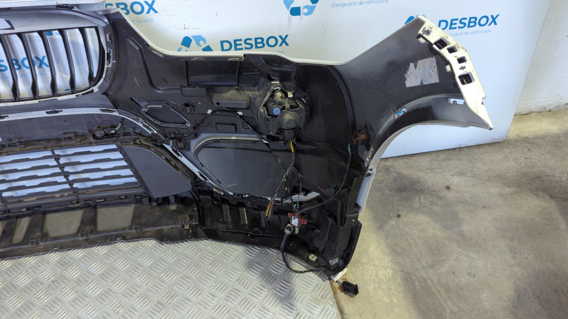 PARAGOLPES DELANTERO BMW SERIE X1 (F48) - vista 5