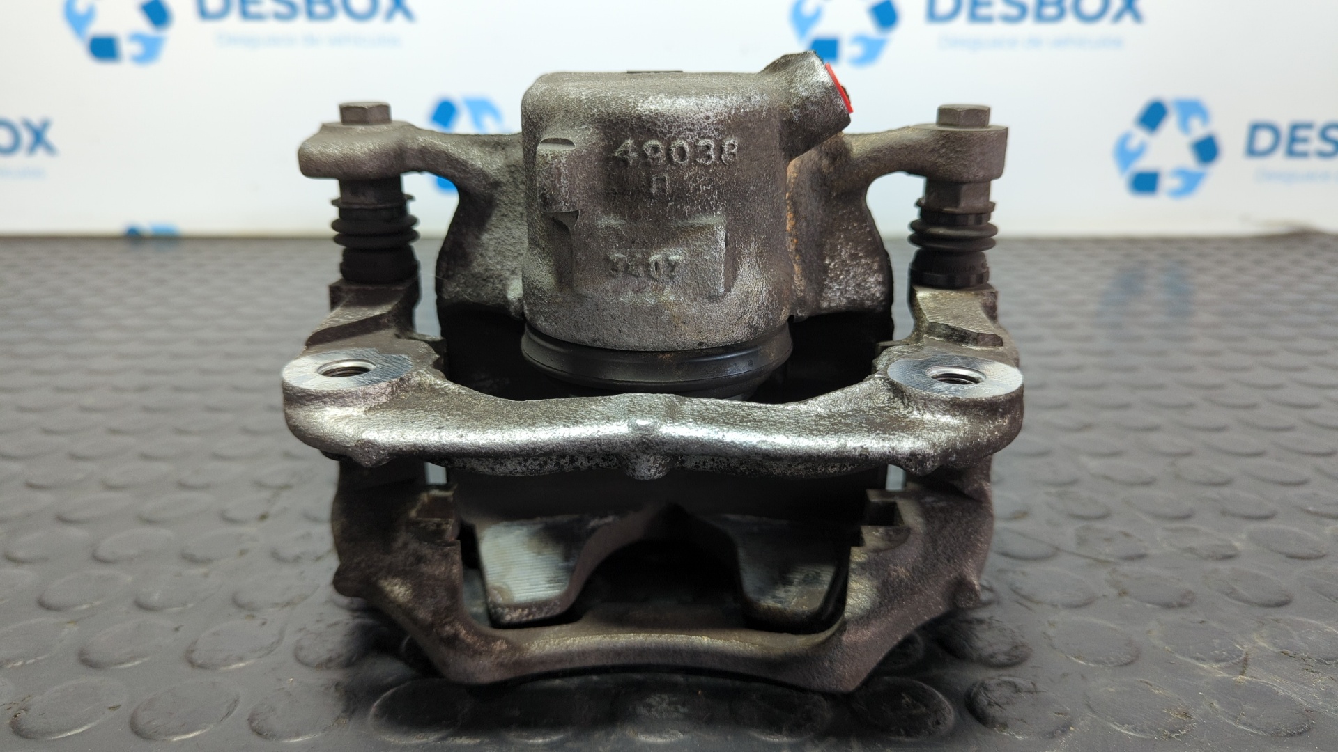 PINZA DE FRENO DELANTERA DERECHA BMW SERIE X1 (F48) - vista 3