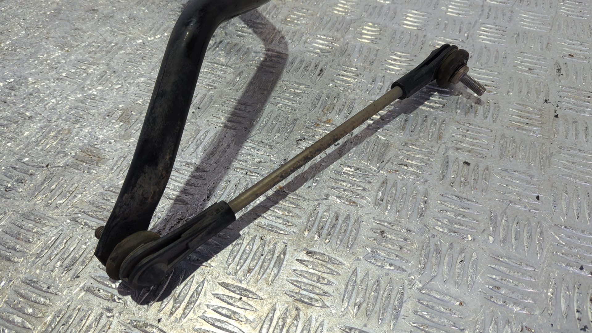 BARRA ESTABILIZADORA DELANTERA BMW SERIE X1 (F48) - vista 4