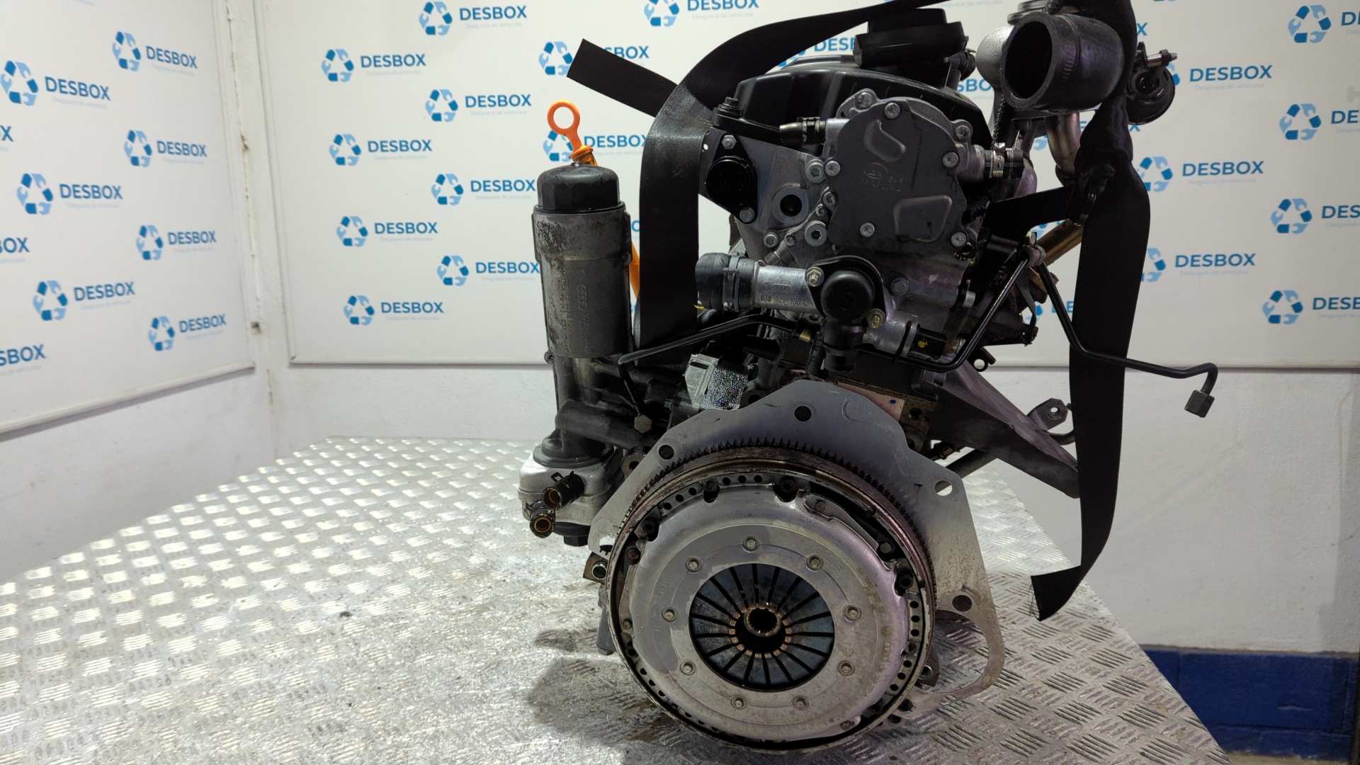 MOTOR VOLKSWAGEN PASSAT BERLINA (3B3) - vista 2