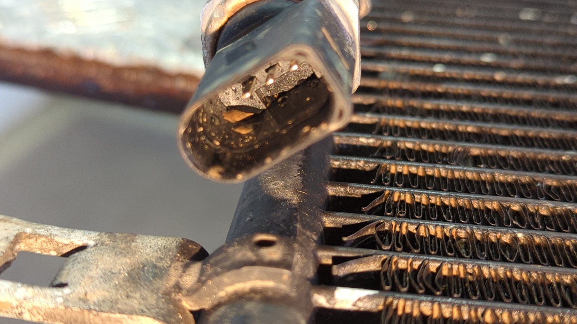 CONDENSADOR / RADIADOR  AIRE ACONDICIONADO AUDI Q5 (8R) - vista 3