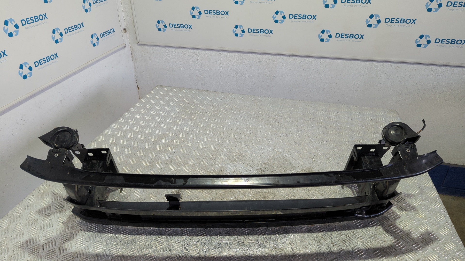 REFUERZO PARAGOLPES DELANTERO VOLKSWAGEN POLO - vista 2