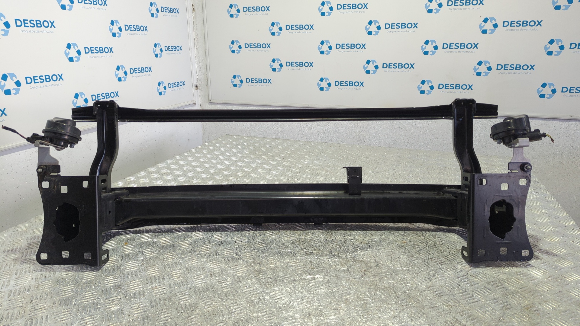 REFUERZO PARAGOLPES DELANTERO VOLKSWAGEN POLO - vista 3