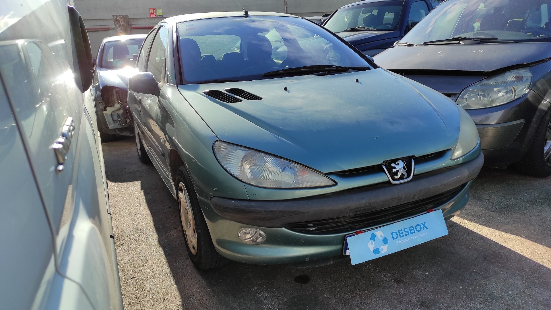 PEUGEOT 206 BERLINA