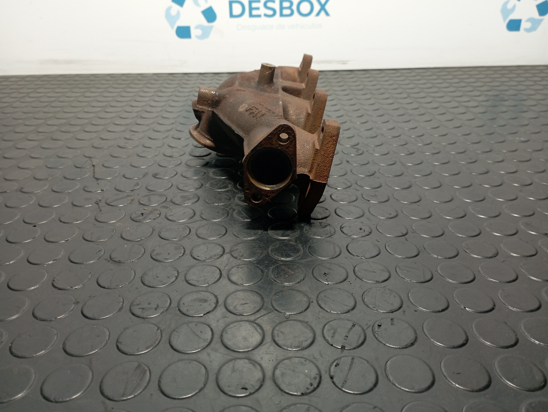 COLECTOR ESCAPE BMW SERIE X1 (F48) - vista 4