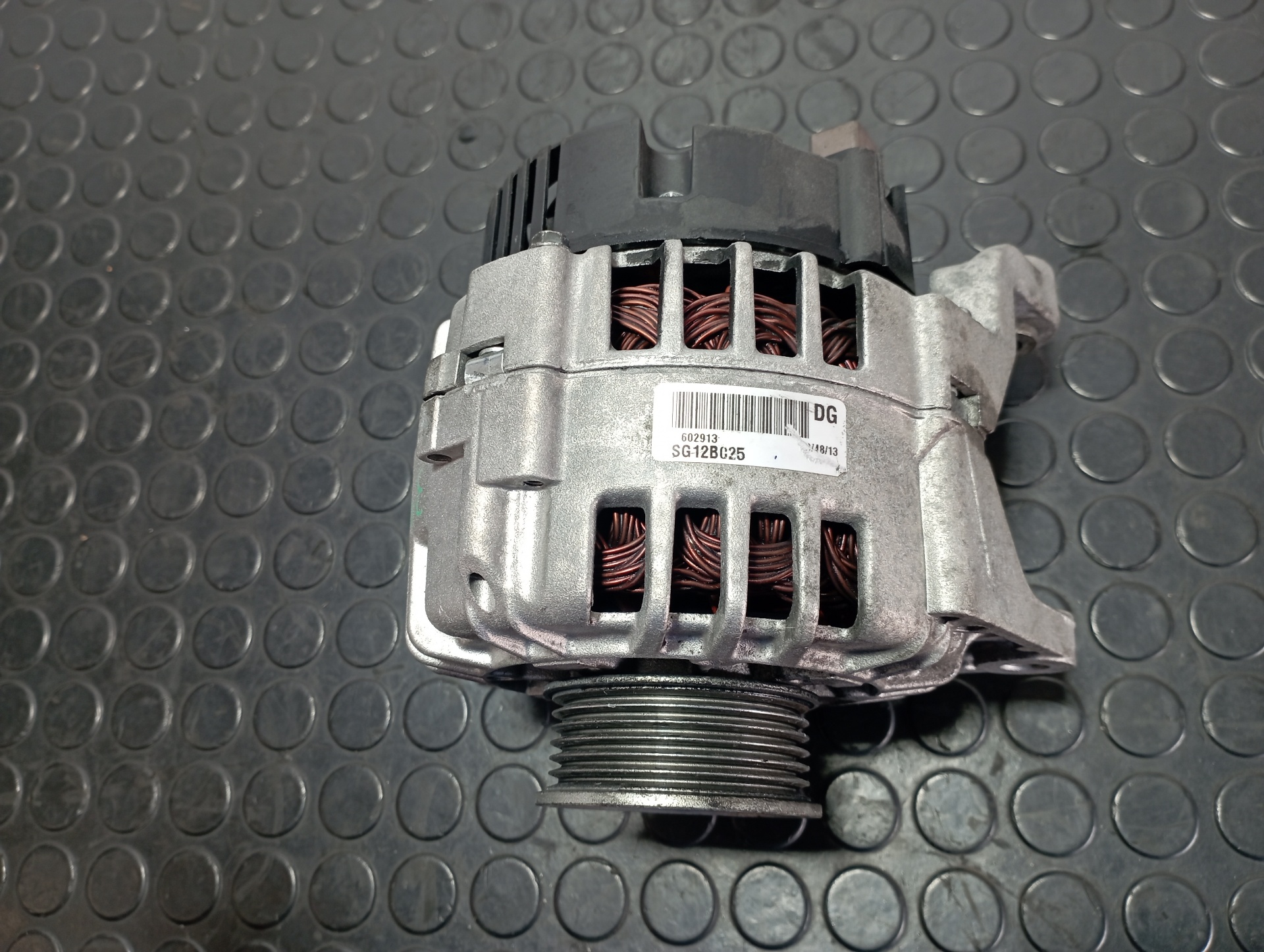 ALTERNADOR AUDI A6 BERLINA (4B2) - vista 3