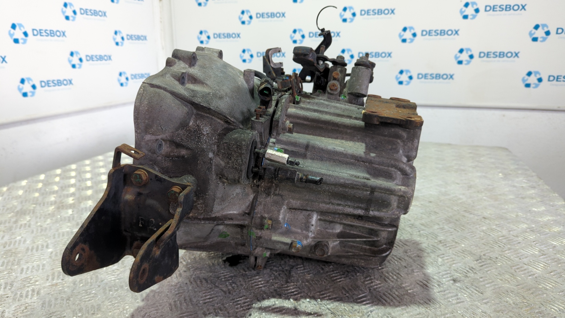 CAJA CAMBIOS KIA CARENS (UN) - vista 2