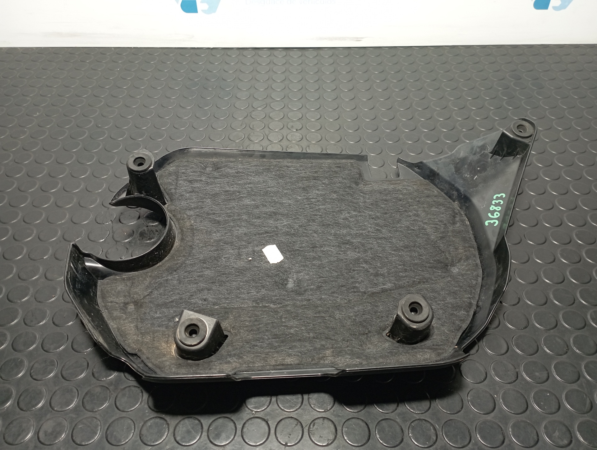 TAPA MOTOR BMW SERIE X1 (F48) - vista 2