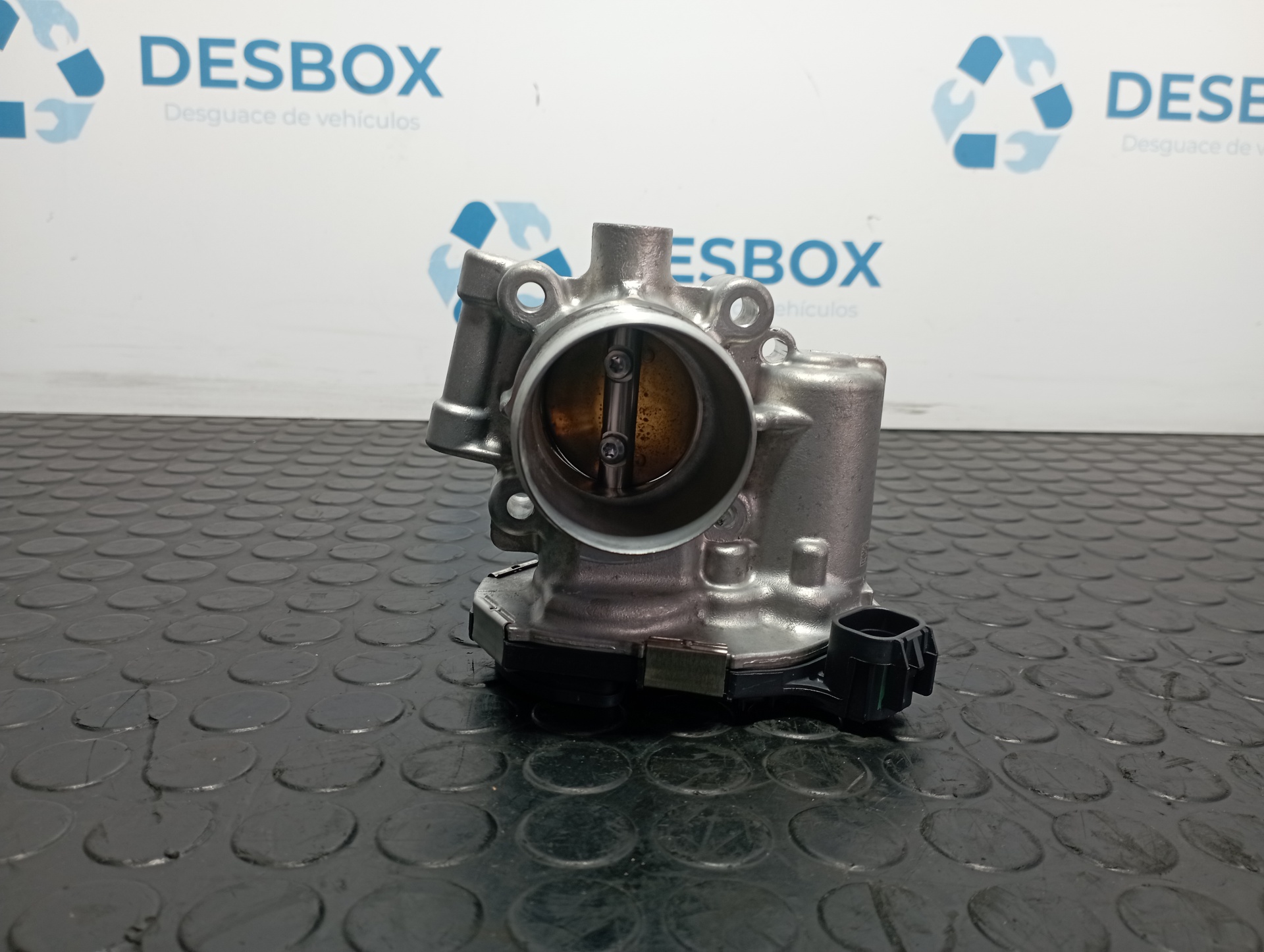 CAJA MARIPOSA OPEL MOKKA X - vista 2