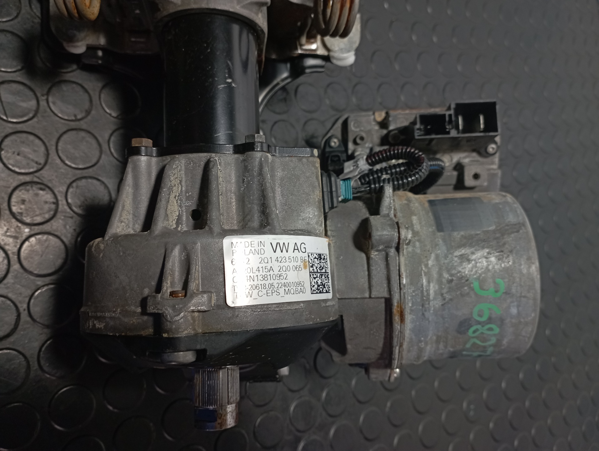 COLUMNA DIRECCION VOLKSWAGEN POLO VI (AE1) - vista 3