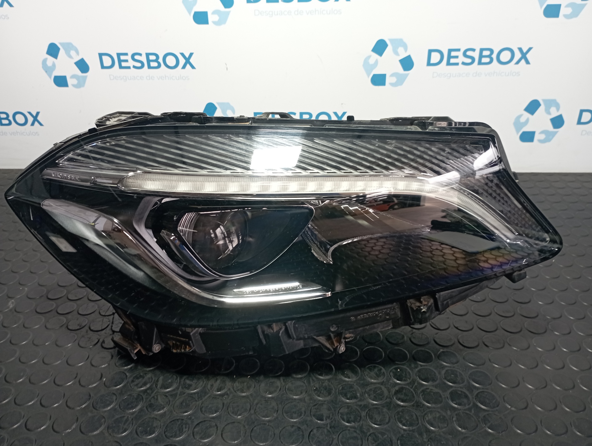 FARO DERECHO MERCEDES-BENZ CLASE A (W176)