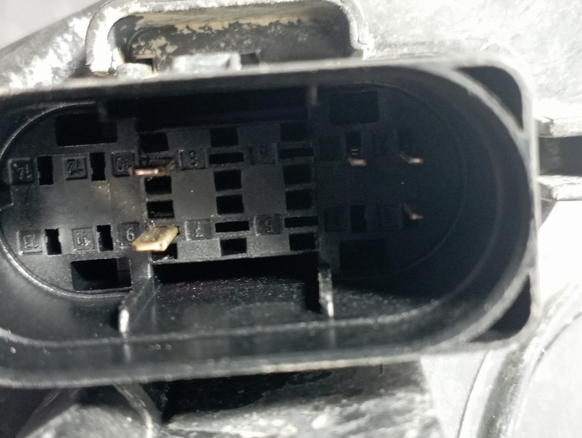 FARO DERECHO MERCEDES-BENZ CLASE A (W176) - vista 5