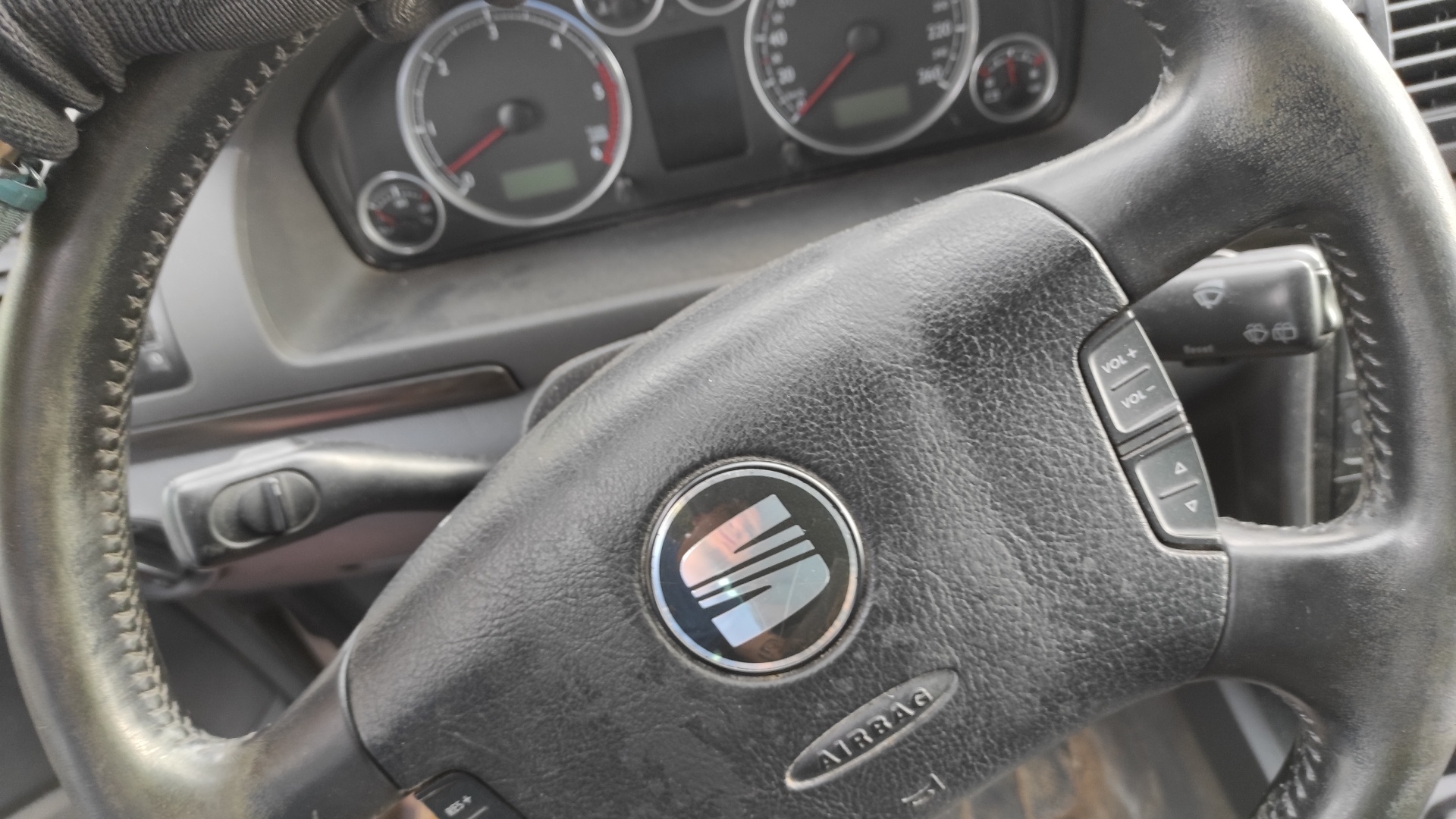 CAPO SEAT ALHAMBRA (7V9) - vista 13