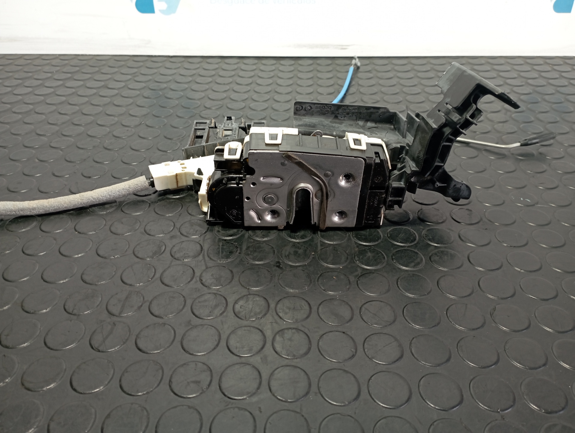 CERRADURA PUERTA DELANTERA IZQUIERDA MERCEDES-BENZ CLASE A (W176) - vista 2