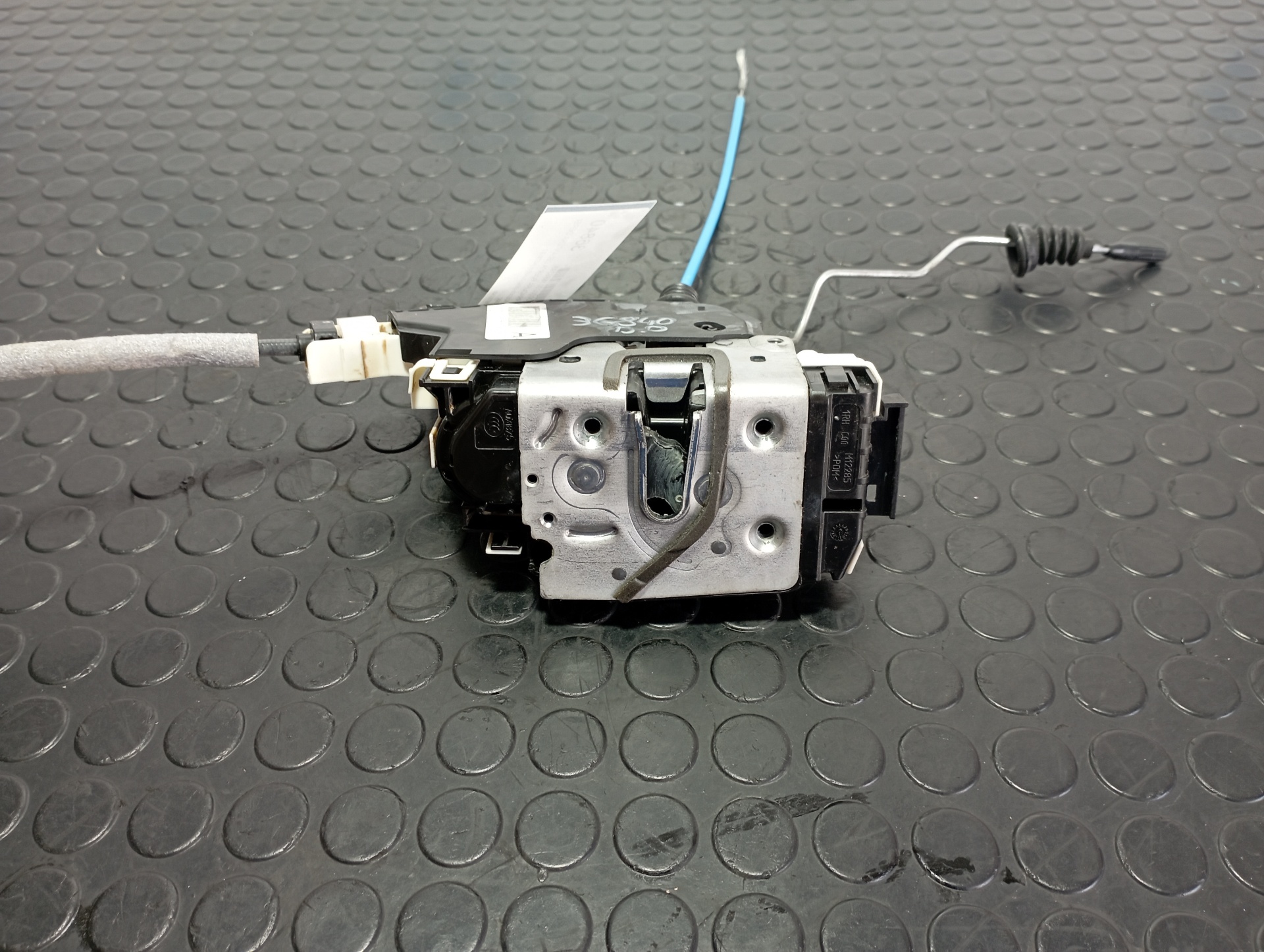 CERRADURA PUERTA DELANTERA DERECHA MERCEDES-BENZ CLASE A (W176) - vista 4