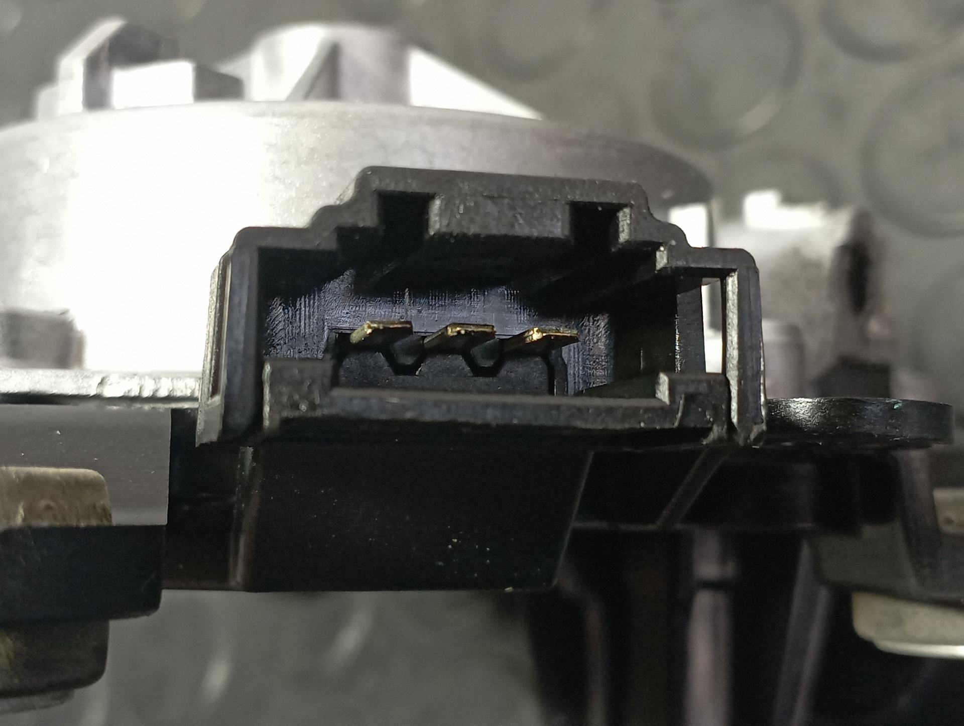 MOTOR LIMPIA TRASERO MERCEDES-BENZ CLASE A (W176) - vista 3