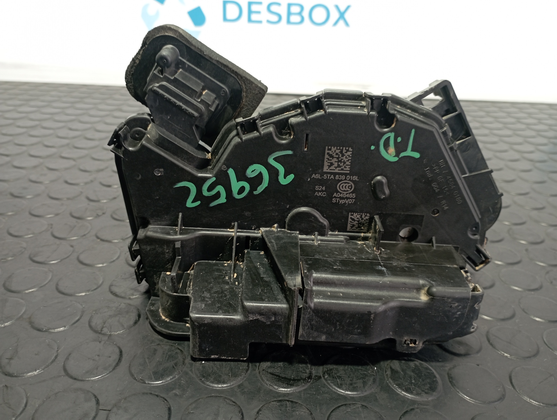 CERRADURA PUERTA TRASERA DERECHA VOLKSWAGEN T-CROSS (D31) - vista 4