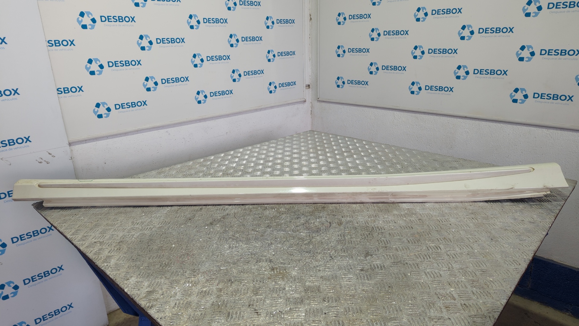 TALONERA DERECHA  MERCEDES-BENZ CLASE A (W176) - vista 2