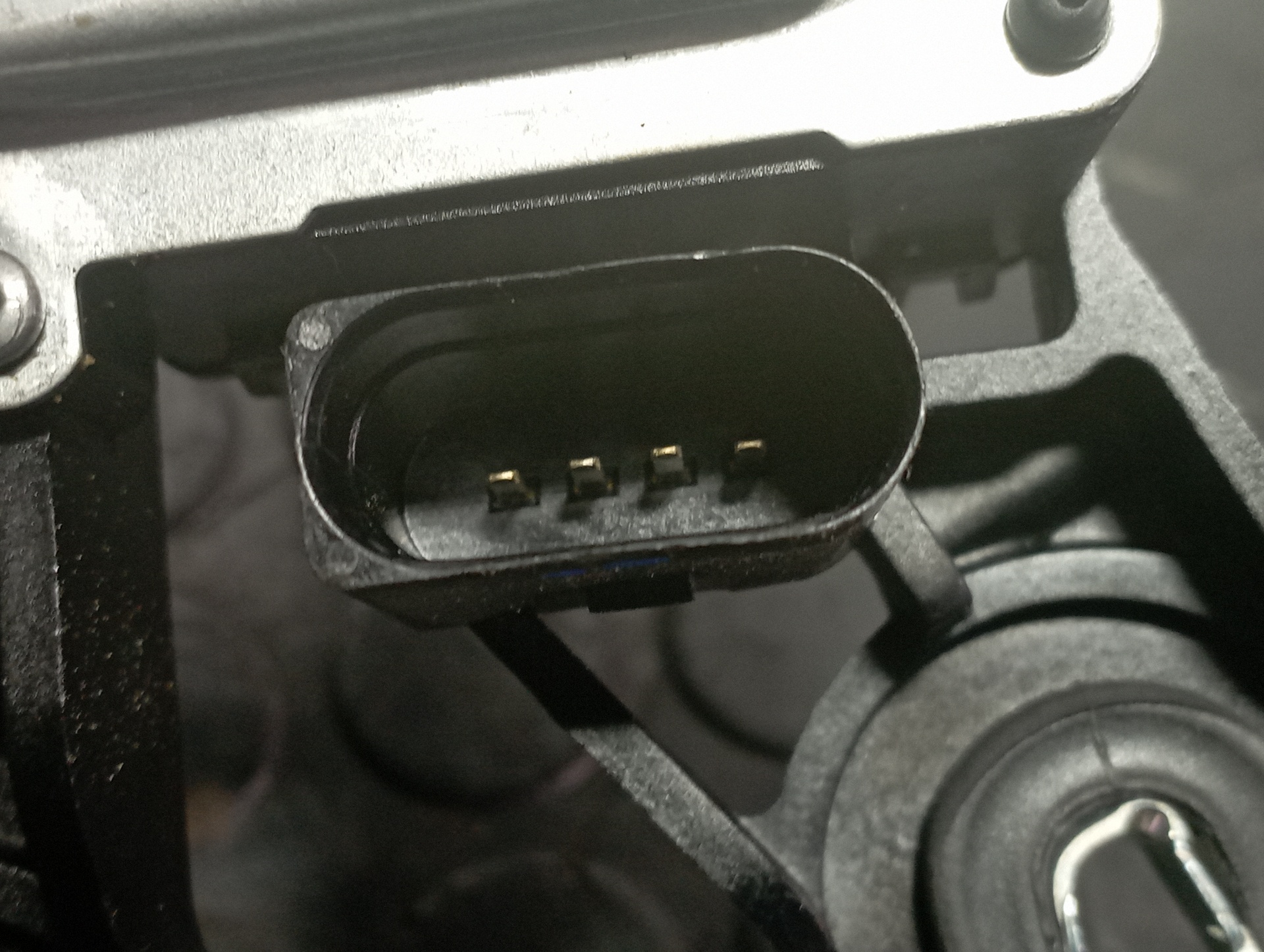 MOTOR LIMPIA TRASERO VOLKSWAGEN PASSAT VARIANT (3C5) - vista 4