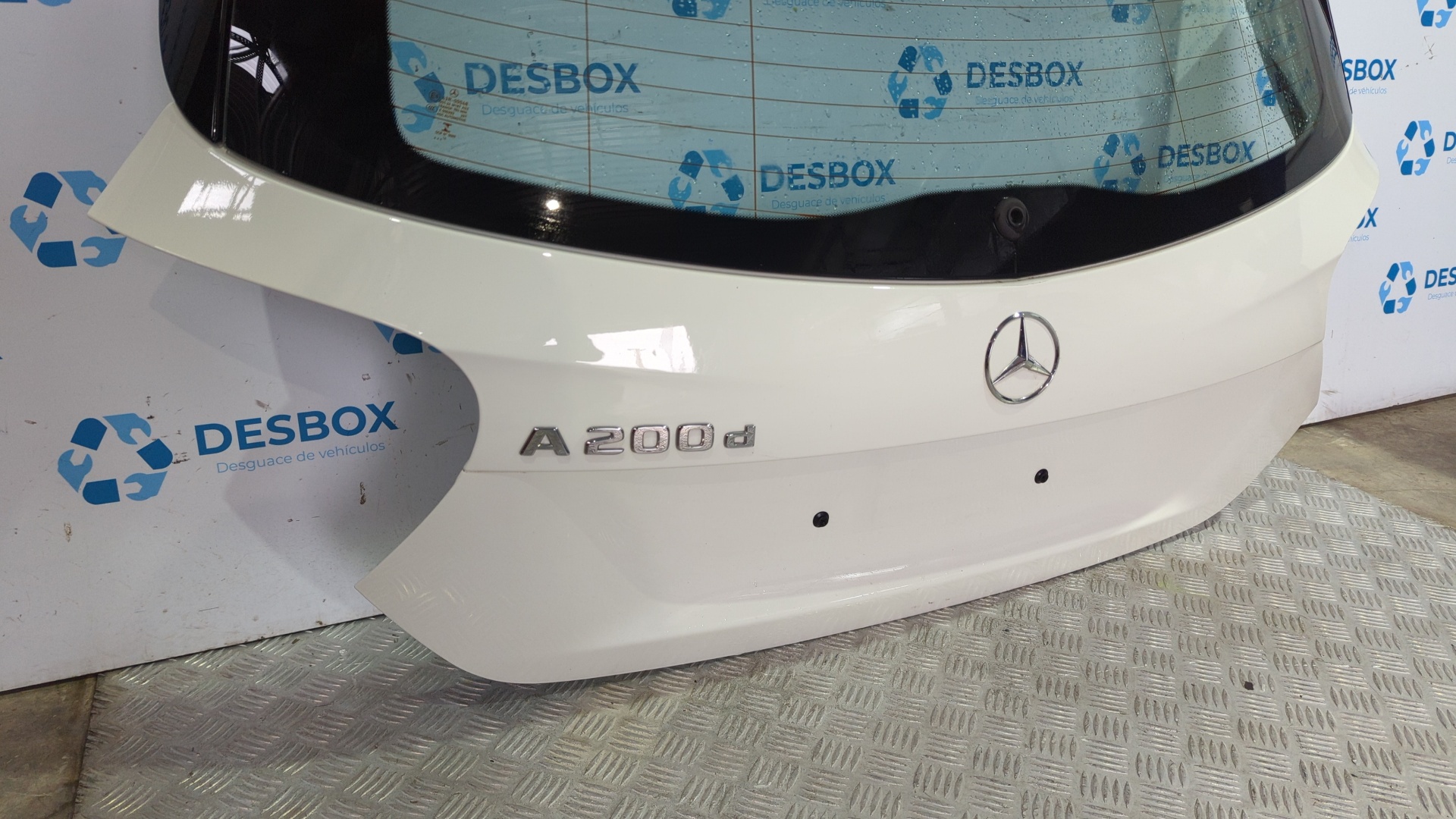 PORTON TRASERO MERCEDES-BENZ CLASE A (W176) - vista 4