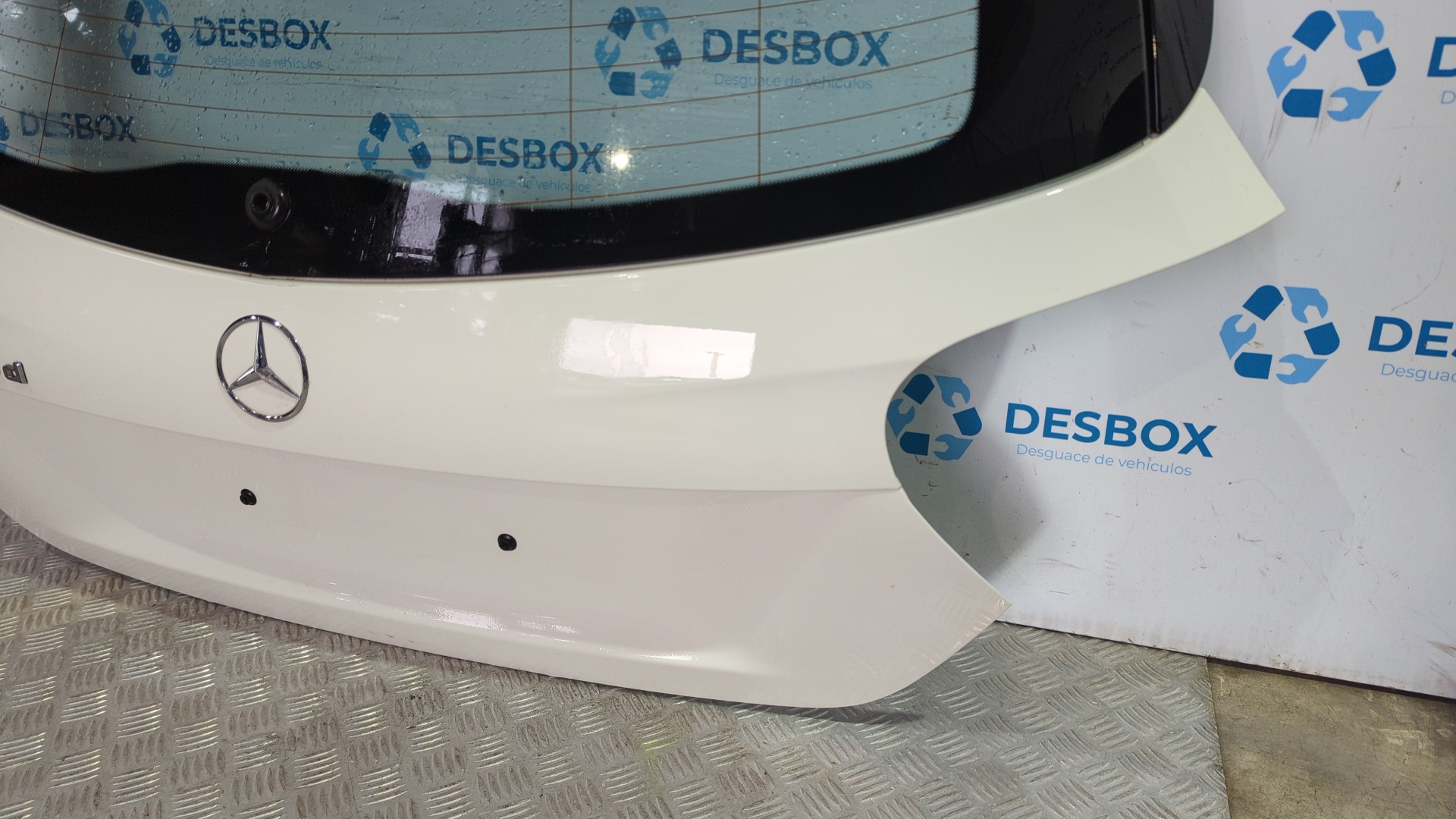 PORTON TRASERO MERCEDES-BENZ CLASE A (W176) - vista 3