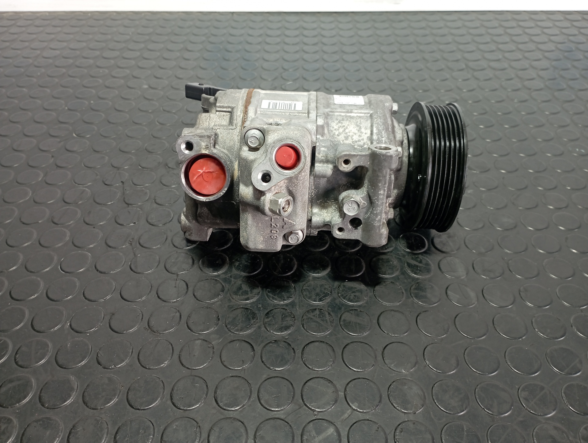 COMPRESOR AIRE ACONDICIONADO AUDI Q5 (8R) - vista 3