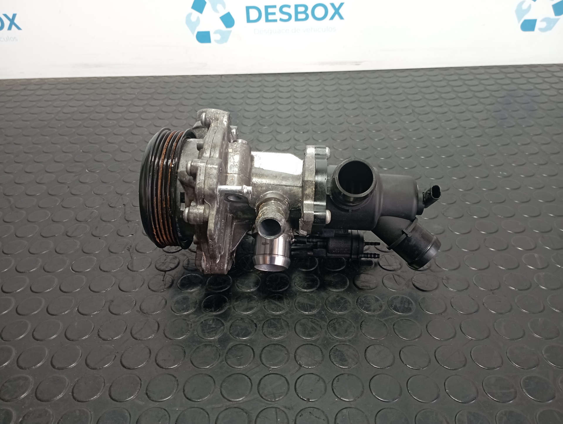 BOMBA AGUA MERCEDES-BENZ CLASE A (W176) - vista 3