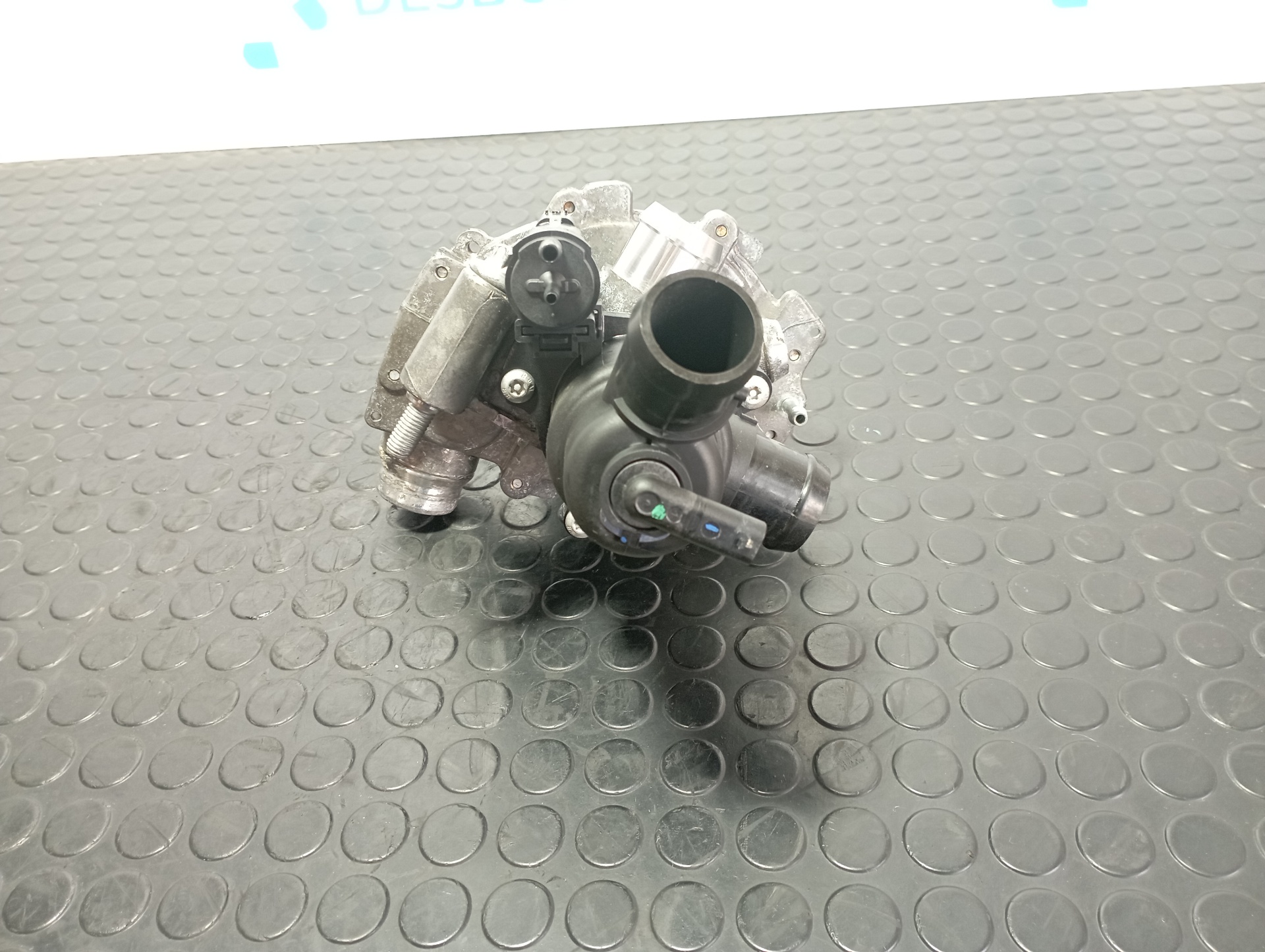 BOMBA AGUA MERCEDES-BENZ CLASE A (W176) - vista 2