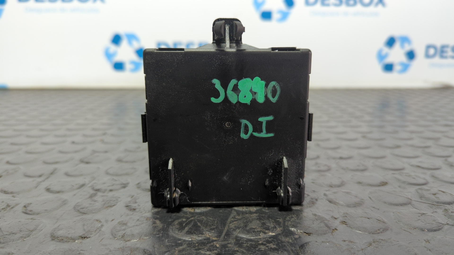 MODULO CONFORT MERCEDES-BENZ CLASE A (W176) - vista 2