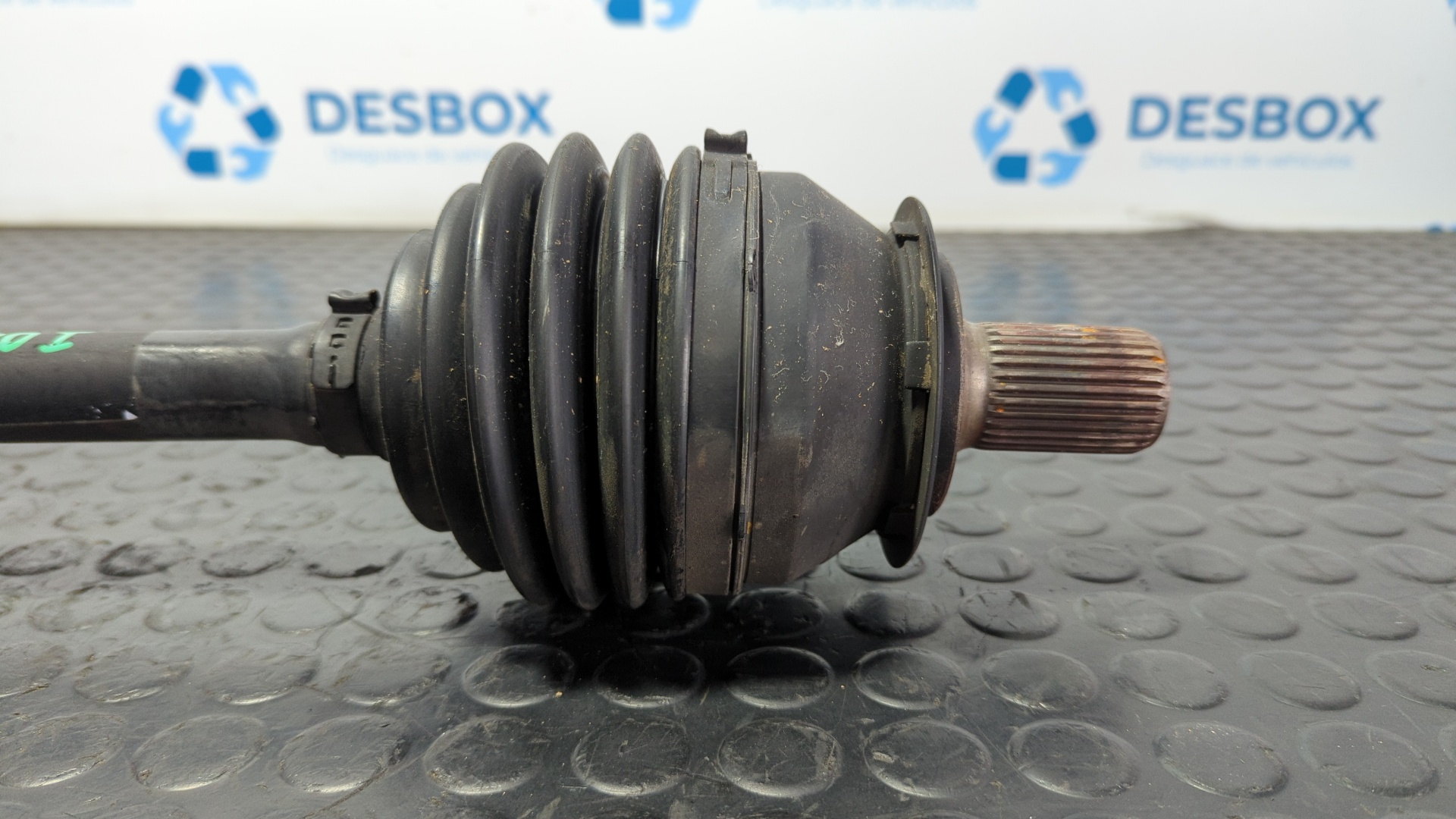 TRANSMISION DELANTERA IZQUIERDA MERCEDES-BENZ CLASE A (W176) - vista 2