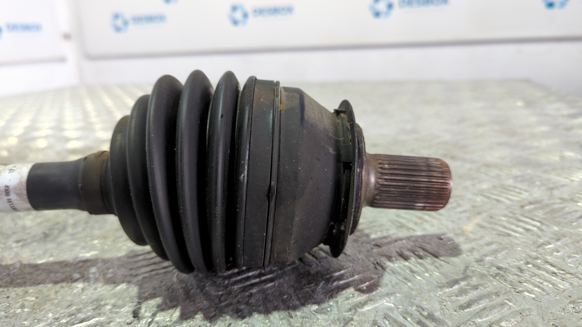 TRANSMISION DELANTERA DERECHA MERCEDES-BENZ CLASE A (W176) - vista 4