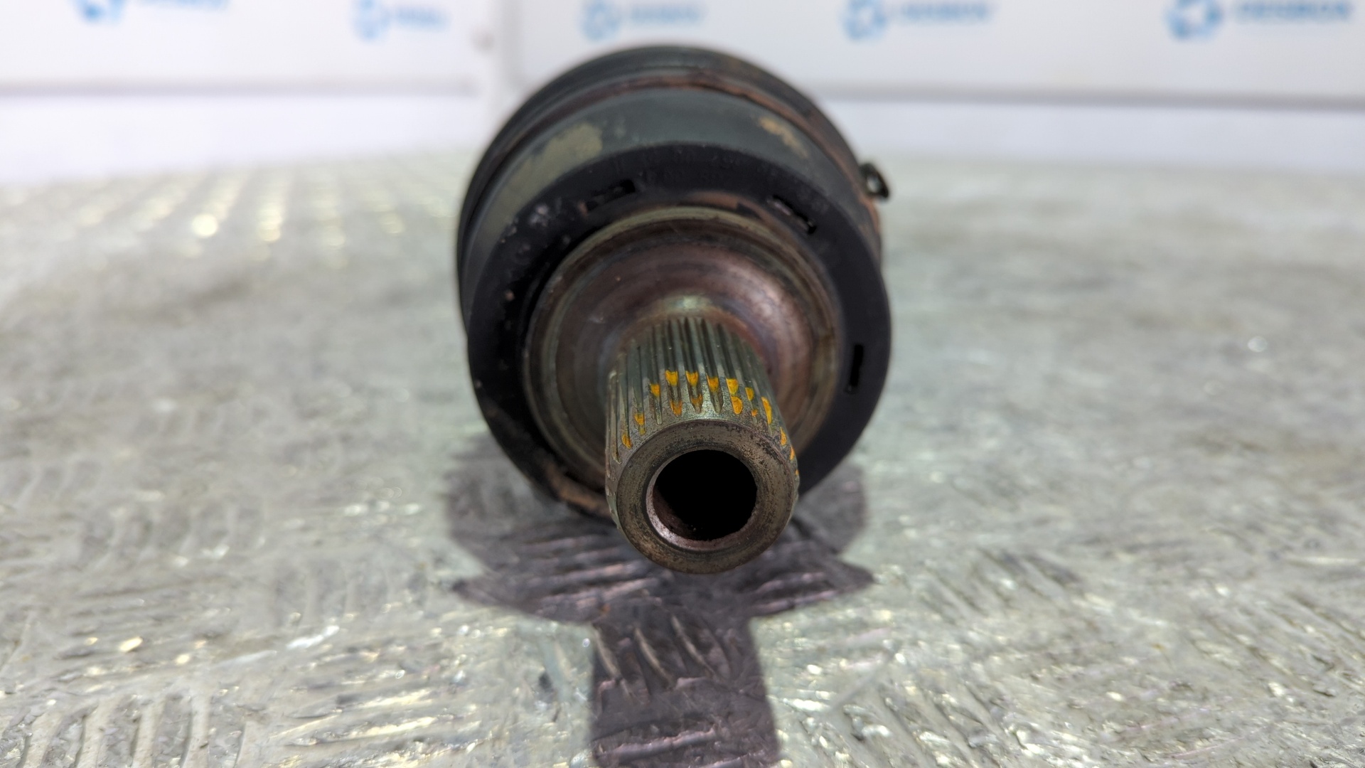 TRANSMISION DELANTERA DERECHA MERCEDES-BENZ CLASE A (W176) - vista 2